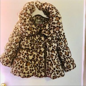 Adorable toddler coat.